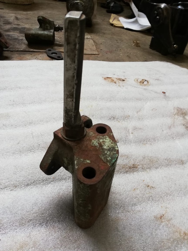 COOLING WATER OUTLET COCK USED