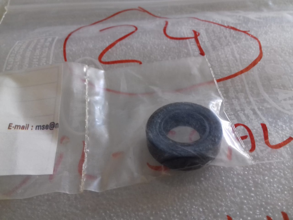 YANMAR OIL SEAL M200